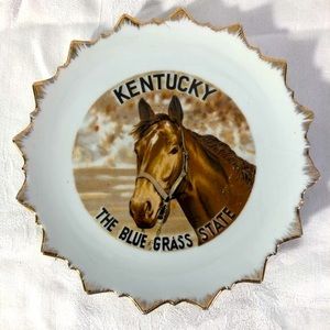 Retro KY Horse Plate Decorative Gold Edge Vintage Kentucky Souvenir State Plate!